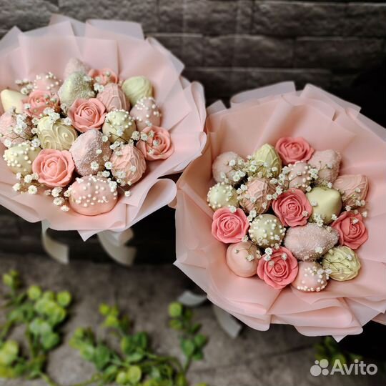 Букет из клубники в шоколаде, клубника в шоколаде