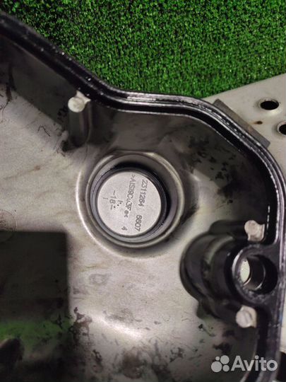 Клапанная крышка Scania 6-series 2018 2215860