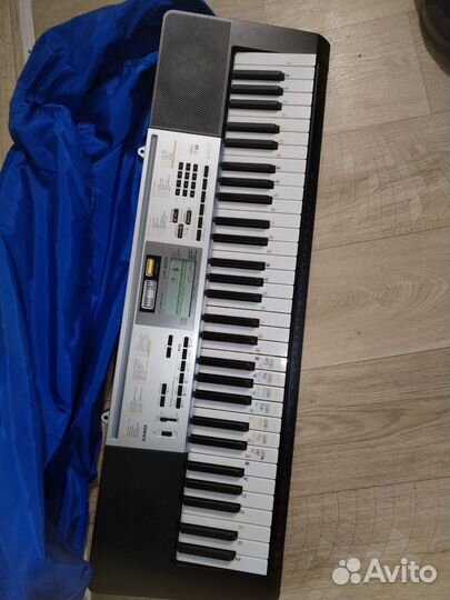 Синтезатор Casio LK-260