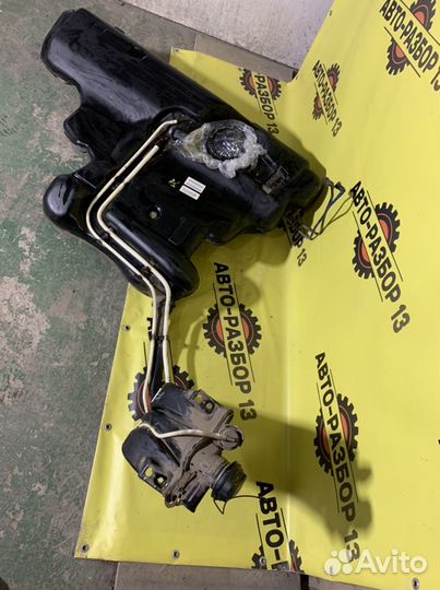 Бензобак VW polo 5