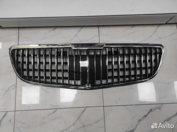 Решетка радиатора Maybach Mercedes GLS X166