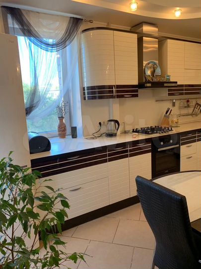 4-к. квартира, 127,8 м², 5/11 эт.