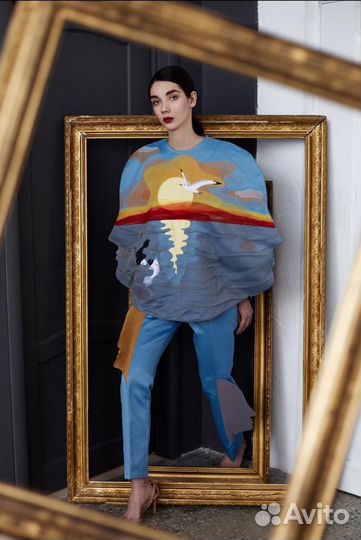 Портной дизайнер женской одежды