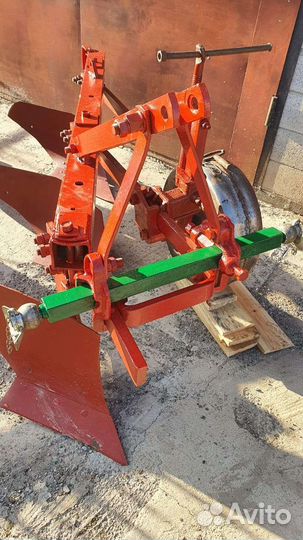 Плуг Одессапочвомаш ПЛН 3-35, 2000