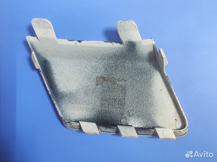 Заглушка бампера Фольксваген Passat CC