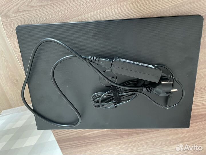 Ноутбук Dell vostro 15