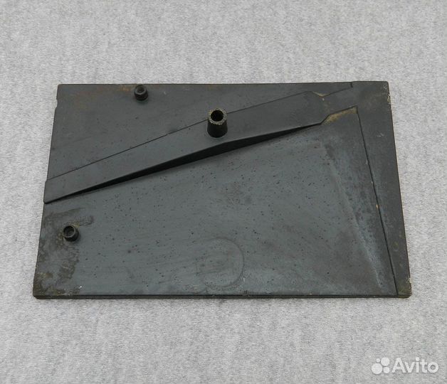 Кронштейн под аккумулятор Renault Logan