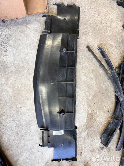 Воздуховод радиатора Mercedes w245