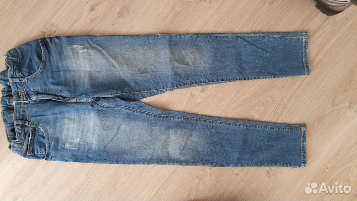 Джинсы