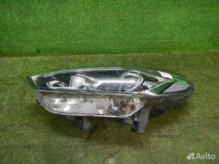 Фара левая Hyundai Sonata