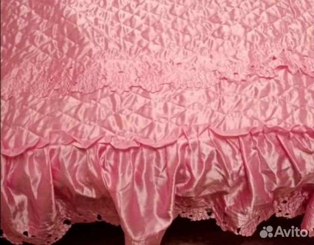 Покрывало на двухспальную кровать+штора
