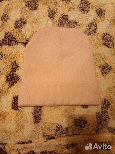 Шапки. Перчатки. Всё новое