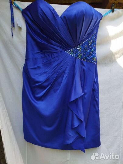 Платье вечернее