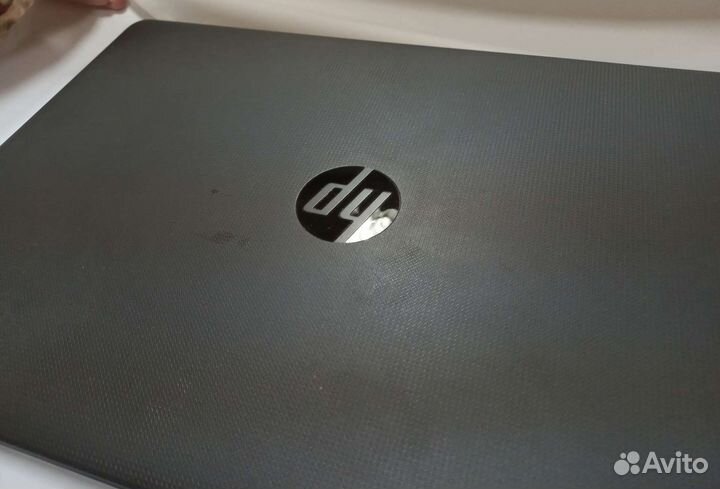 Ноутбук HP 250 G6 Notebook PC