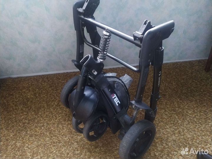 Детские коляски 3в1