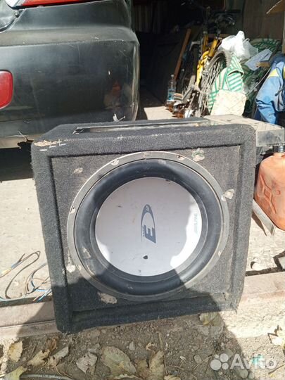 Сабвуфер алпайн 800вт