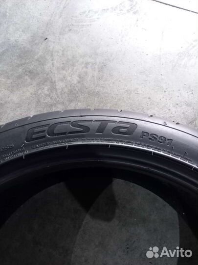 Kumho Ecsta PS91 265/35 R20 99Y