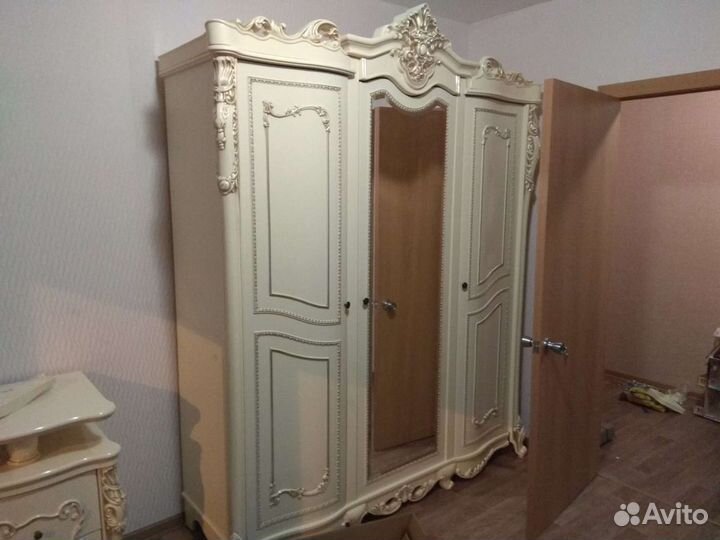 Сборщик мебели