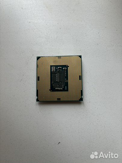 Процессор i3 8100 1151v2