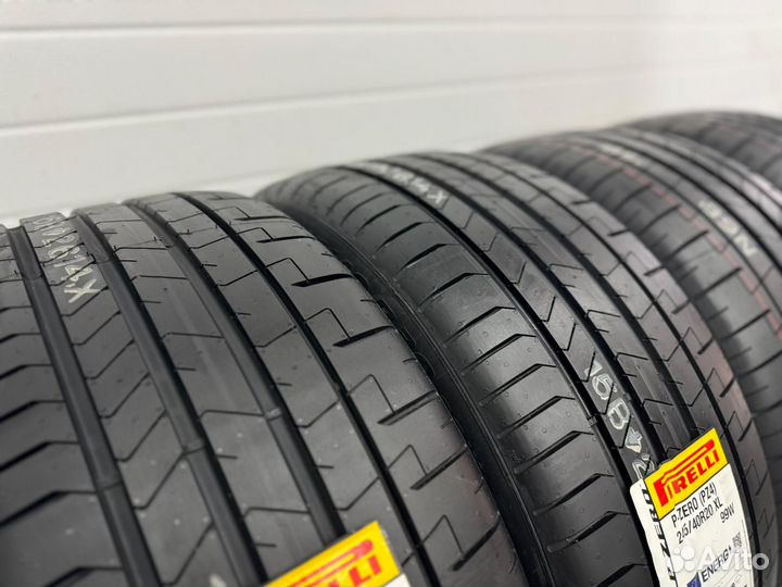 Pirelli P Zero Sports CAR 245/40 R20 и 275/35 R20