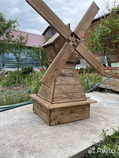 Мельница декоративная