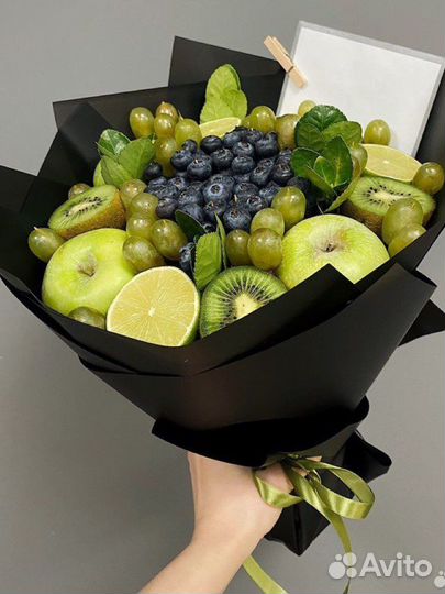Букет из фруктов