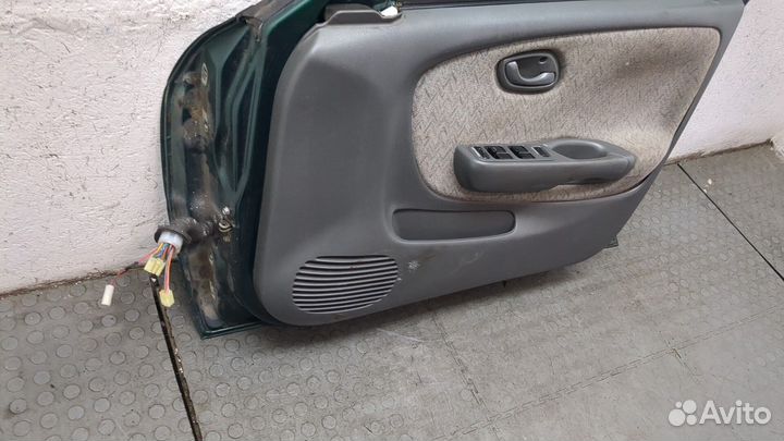 Дверь боковая Suzuki Baleno, 2001