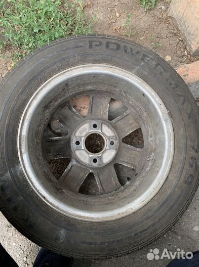 R15 Kumho Power Max 769 205/60, PCD 4x100 DIA 40