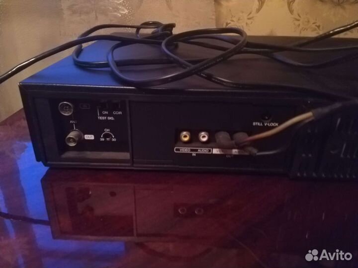 Видеомагнитофон Fisher