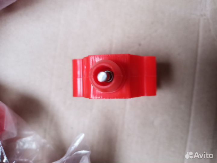 Ниппельная поилка для кур (цеплят)