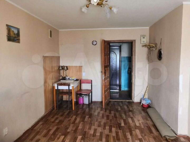 Комната 17 м² в > 9-к., 4/5 эт.