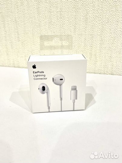Оригинальные наушники -гарнитура Apple Earpods