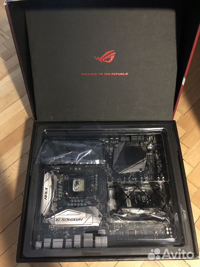 Материнка Asus maximus IX apex