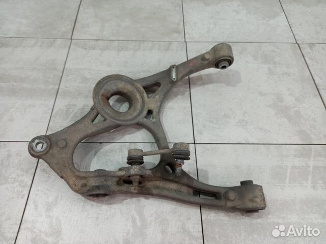 Рычаг подвески нижний задний левый Mercedes Gl 550