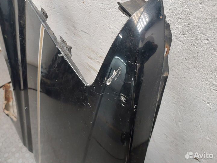 Крыло Nissan Elgrand, 1999