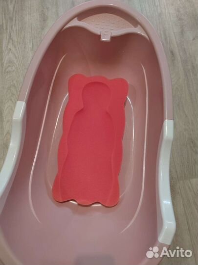 Детская ванночка для купания с горкой