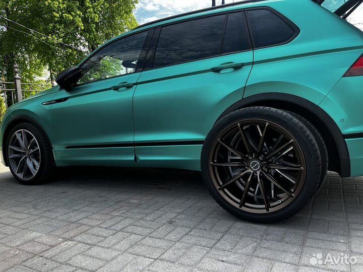 Кованые диски R22 Brixton Porsche Cayenne GT-02