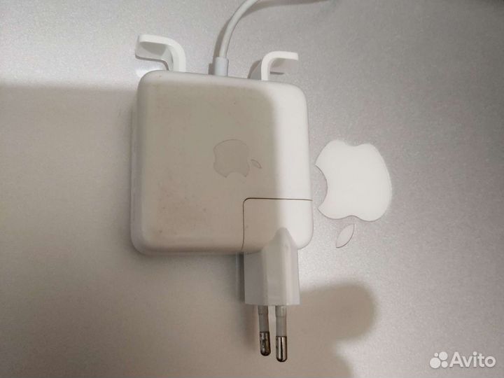 Apple macbook air 13