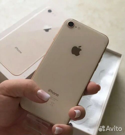 Телефон iPhone 8 64 gb