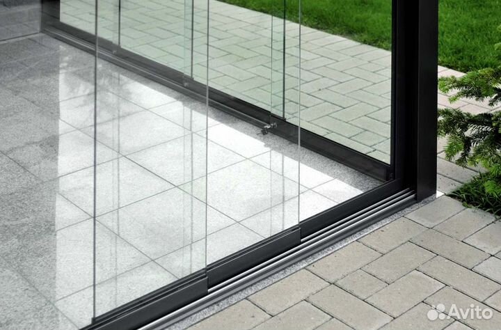 Безрамное остекление