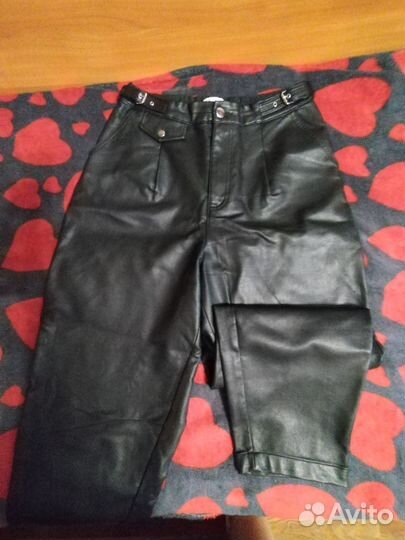 Кожаные брюки zara