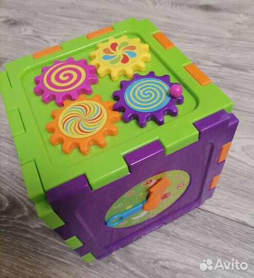 Развивающие игрушки для малышей пакетом