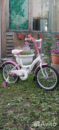 Велосипед для девочки бу в отличном состоянии