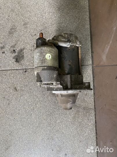 Стартер Toyota Avensis T250