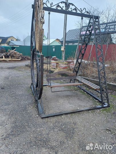 Качели садовые металлические