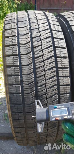 Bridgestone Blizzak Ice 225/45 R18