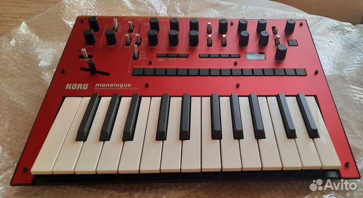Синтезатор korg monologue