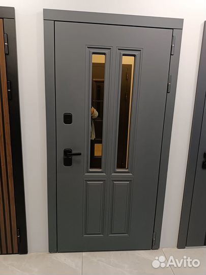 Уличная дверь Толедо с терморазрывом