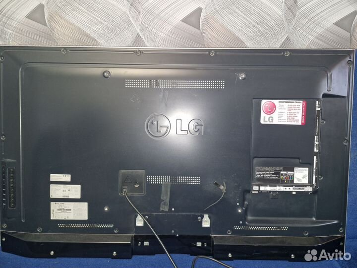 Телевизор LG 47 дюймов на запчасти