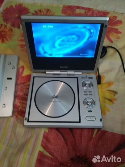Portable DVD player Philips PET 710
